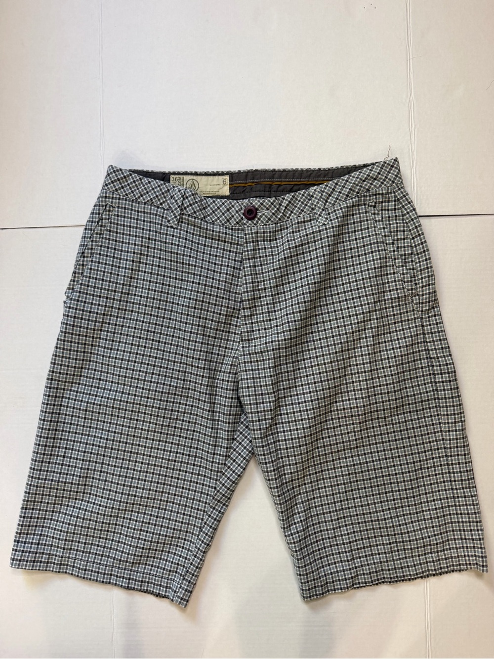 Volcom Mens (36x13) Chino Flat Front Shorts Check Plaid Y2K Skater Blue Gray